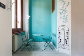 Turquoise Mini Flat near Centrale FS